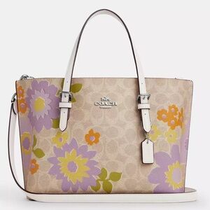 Mollie Tote Bag 25 In Signature Canvas With Floral